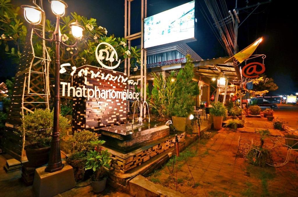 Thatphanom Place Exterior foto